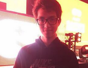歐洲天才少年11歲玩LOL  14歲就登頂歐服了！
