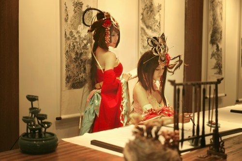 《少年三國志》美女玩家成網紅大小喬美如畫
