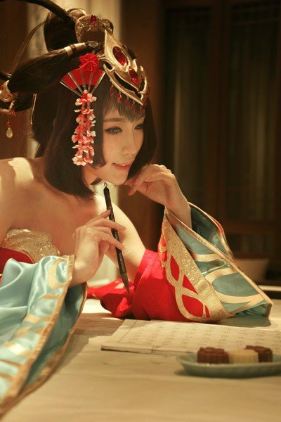 《少年三國志》美女玩家成網紅大小喬美如畫