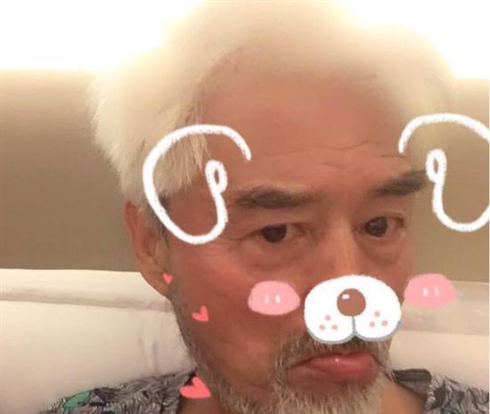 63歲張雙利迷上王者榮耀