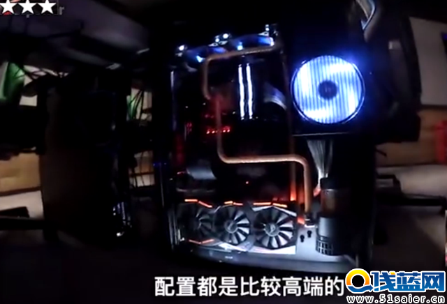 王思聰開“網吧”：抓一個娃娃上萬，玩1小時...