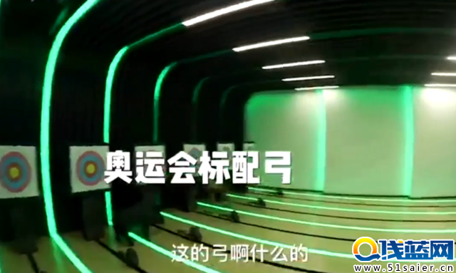 王思聰開“網吧”：抓一個娃娃上萬，玩1小時...