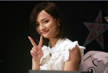 主播身價(jià)排行榜：LOL小智年入四千萬居首  Miss第三