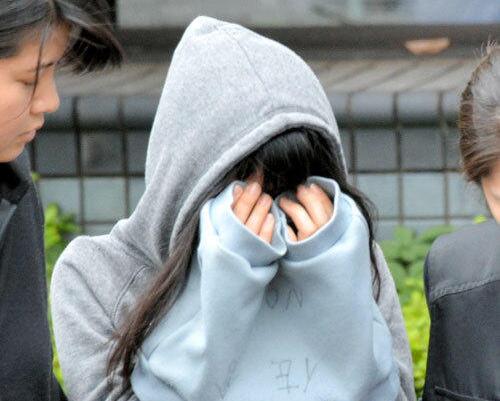 震驚！日本宅男玩游戲太吵  結果被姐姐肢解