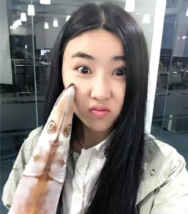 年度最火十大游戲主播 除了阿怡顏值都很高！
