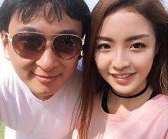 國民老公王思聰帶美女前往巴厘島   美女：謝謝爸爸！
