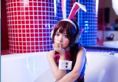 超甜二次元少女COS兔女郎甜美照