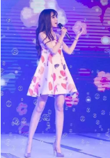 宅男女神自述：有土豪給我刷了300萬 但我寧愿不賺這個錢！？