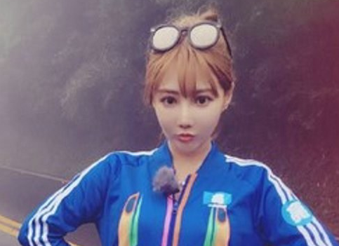 世界第一潘森 柚子曬女友