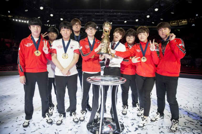 SKT戰隊Bang道出心聲：2年前已經厭倦玩LOL