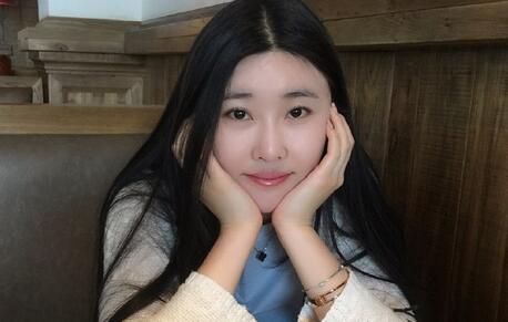 阿怡大小姐國慶回歸收益頗豐 粉絲各有看法