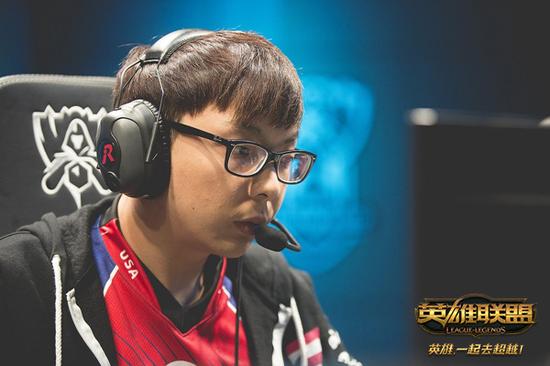 lol s6 ROX與SKT雙雙戰敗 EDG再勝掌握出線主動