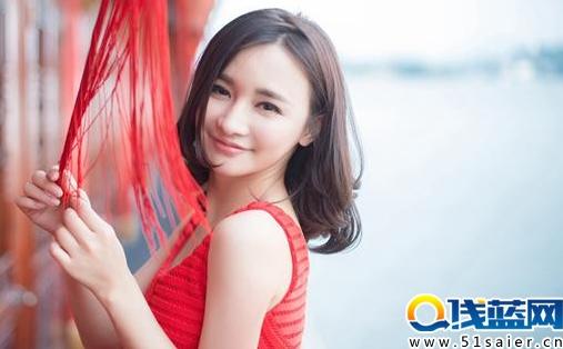 一站到底:lol Miss玩跨界參加綜藝
