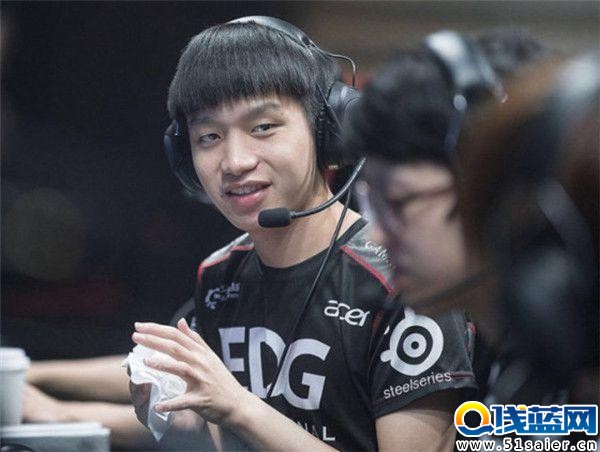 韓國全明星:LOL全明星玩家投票 LPL廠長和Uzi獲高人氣