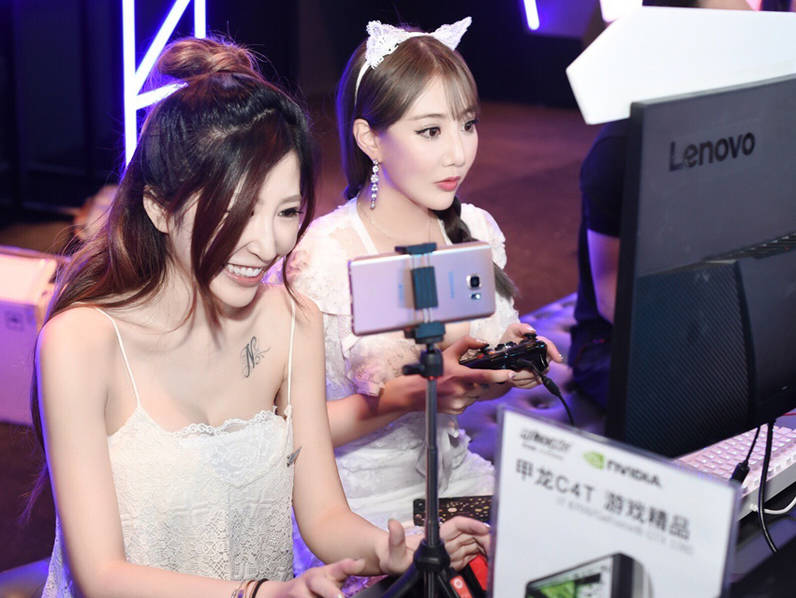 lol貝拉 lol貝拉解說 lol貝拉近照 lol貝拉球王