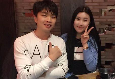 阿怡代打借口為媽媽還貸款 斗魚TV包庇lol阿怡 斗魚老板騰訊包庇阿怡